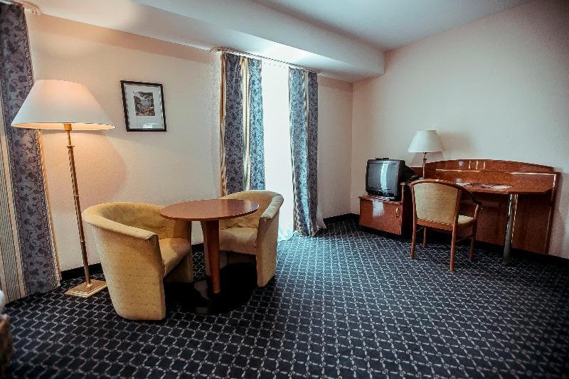 Shodlik Palace Tasjkent Rom bilde